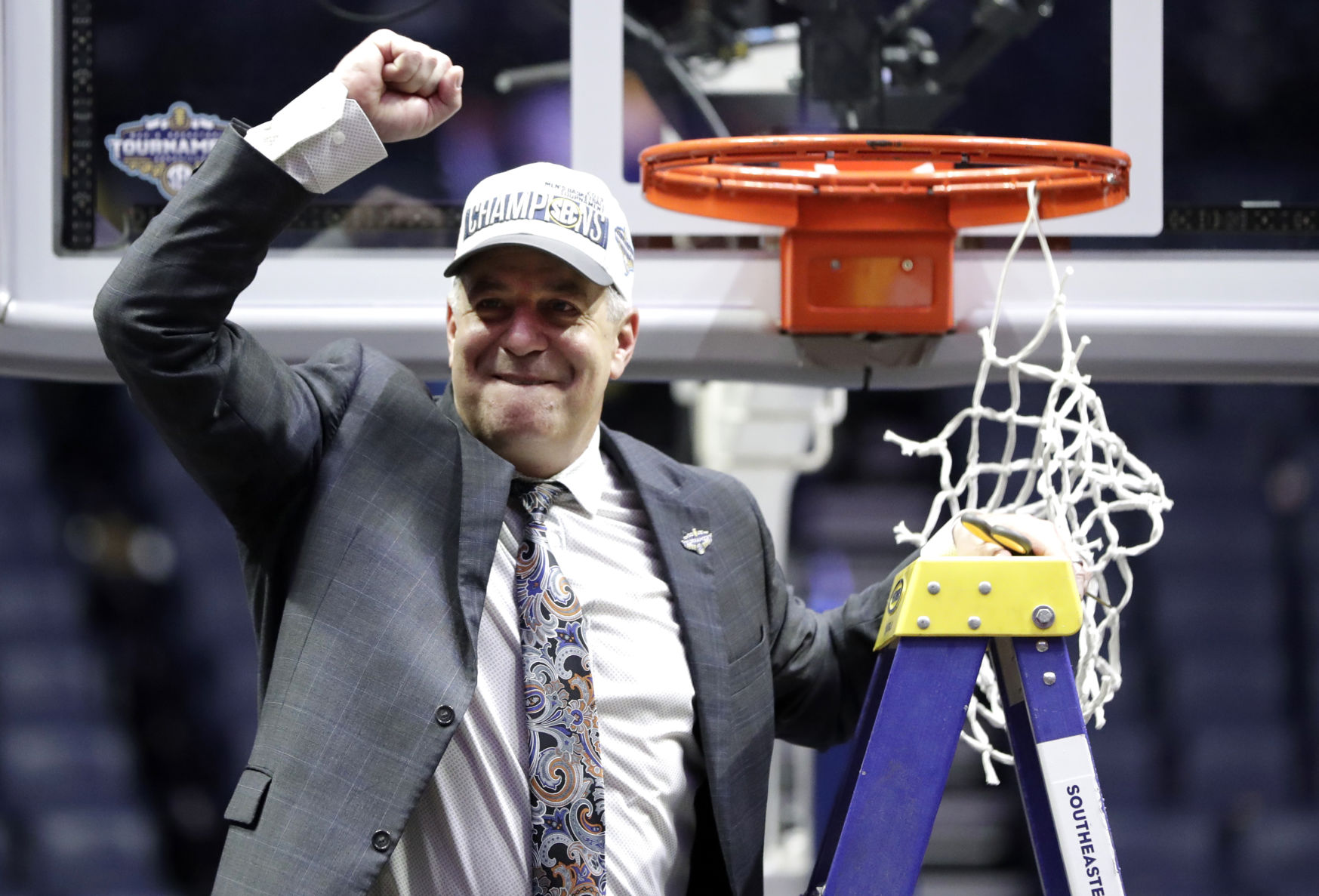 Auburn vs. Tennessee, SEC Tournament championship